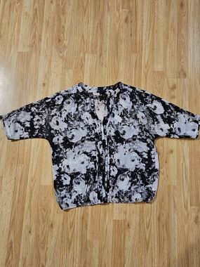GAP Black & White Abstract Floral Sheer Top